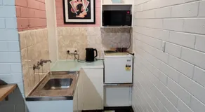 West End Motel & Backpackers - Image 4
