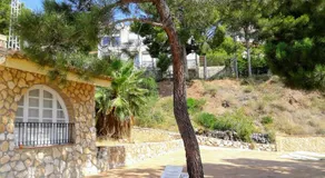 Riviera - Image 3