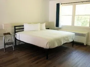 The Lagrange Inn & Extended Stay - Image 4