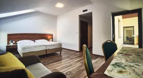 Hotel AB - Image 2