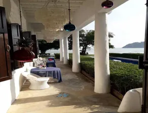 Brassiere Beach Hotel - Image 4