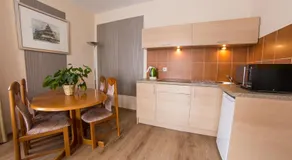 Wiśniowy Sad - apartamenty i pokoje w spokojnej okolicy, blisko dworca PKP i PKS - Image 3
