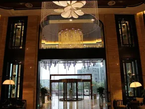Yuetu International Hotel - Image 2