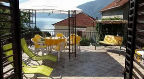 Holiday home Bokokotorski zaliv - Image 2