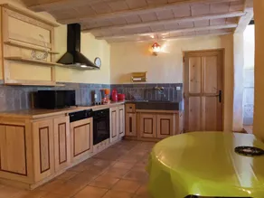 Stylish Villa in Fraissé-des-Corbières with Swimming Pool - Image 3