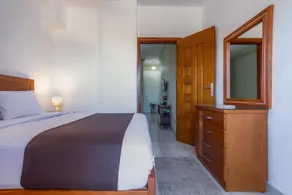One Bedroom Apartment - Sea View - Image 5