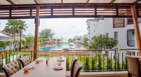 Saint Tropez Resort - Image 4