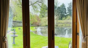 The Barn cottage with hot tub overlooking the lake - Image 4