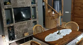 Diamond Tree House - Image 2