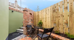 Private BR with Ensuite in Home - Image 4