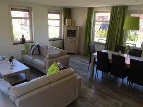 Pet-Loving Stay with Garden - Image 4