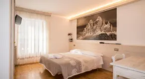 Albergo Meublè Victoria - Image 2