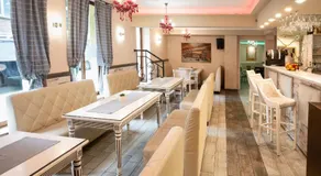Hotel Zeus - Image 3