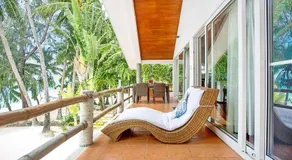 Right along the shoreline !! - Image 3