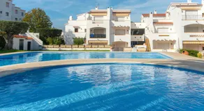 WELCS APARTAMENTO 295 EMP con piscina comunitaria - Image 3