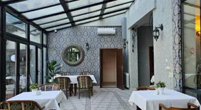 The Elite - Oradea's Legendary Hotel - Image 4