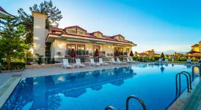 Sunshine Holiday Resort - Image 5