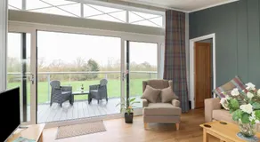 Willow Lodge - Image 2