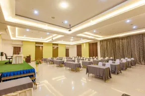 Varee Valley Resort and Restaurant - Image 5