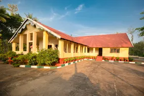 The Estate Bay - Image 4