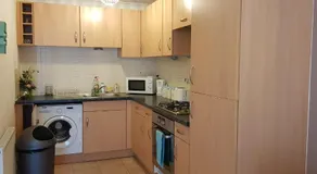 Sun Gardens Serviced Apartment - Image 5