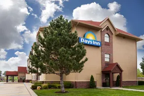 Days Inn by Wyndham near Kansas Speedway - Image 3