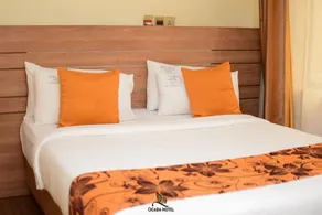 Cicada Hotel - Image 2