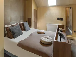 Farmhouse in Zelhem with Sauna Retreat - Image 2