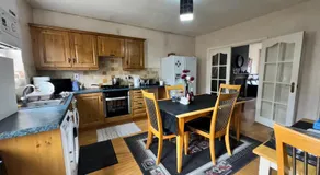The Hideaway Rooms in Quiet Cul-de-Sac Near Town - Image 2