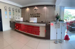 Friendly Hotel - Image 3