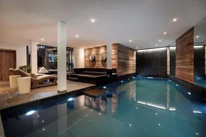 The Lodge - Image 3