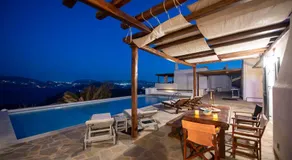 Siourdas Mykonos Villas - Image 3