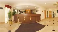 Comfort Inn Clinton - Image 3