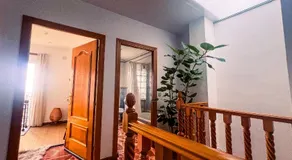 Wild Ivy House with Valley Views - Image 4