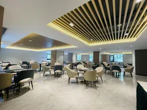 YUE.SCENERY HoTEL - Image 2