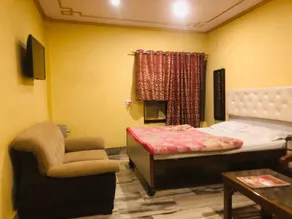 Saraswati hotel - Image 3