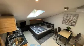 Studio M Kampor - Image 2