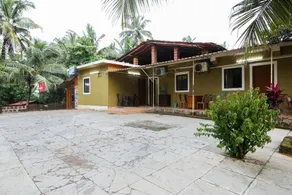 SPOT ON 48992 Maria Guest House - Image 5