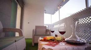 Private terrace quiet and romantic - Image 3