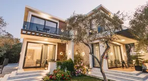 Giardino Lux Apartments - Image 4