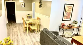 Blue Oval -Project Pyramid-XAi- King bed-2bedrooms 1,5 bath, 4beds, sleeps 5 - Image 4