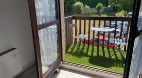 Spacious T3 with balcony - close to town center - Image 4