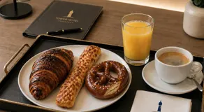 Tower Hotel Frankfurt - Image 4