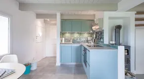 Idyllische kleine Reetdachkate mit Blick über die Felder - Kamin, Terrasse & Privatparkplatz - Image 5