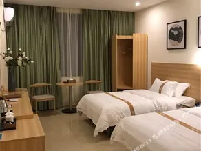 Lingyun story Hotel - Image 4