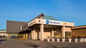Holiday Inn Montreal Aeroport- Airport - Image 3
