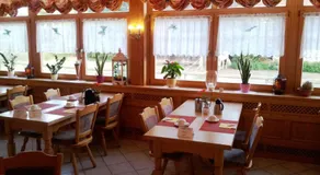Land-gut-Hotel Gasthof Waldschänke - Image 5