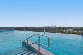 Generous 2-Bed Apartment with Great Amenities - Image 4