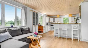 Preciosa casa en Grenaa con cocina - Image 2