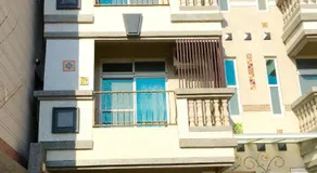 Home & Teak Homestay - Image 5